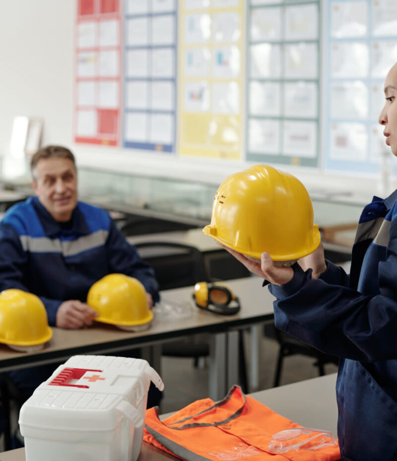 HSE Training in Oman_ NEBOSH, IOSH & Safety Courses Guide (1)